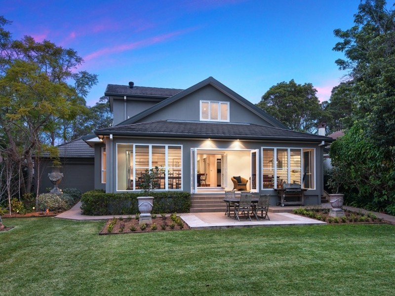 15 Challis Avenue, Turramurra NSW 2074