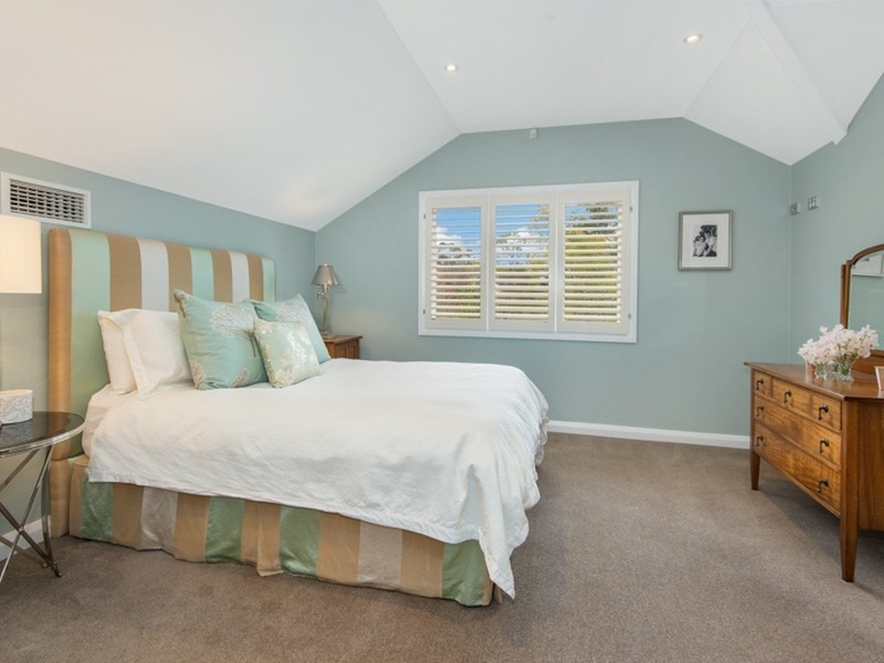 15 Challis Avenue, Turramurra NSW 2074