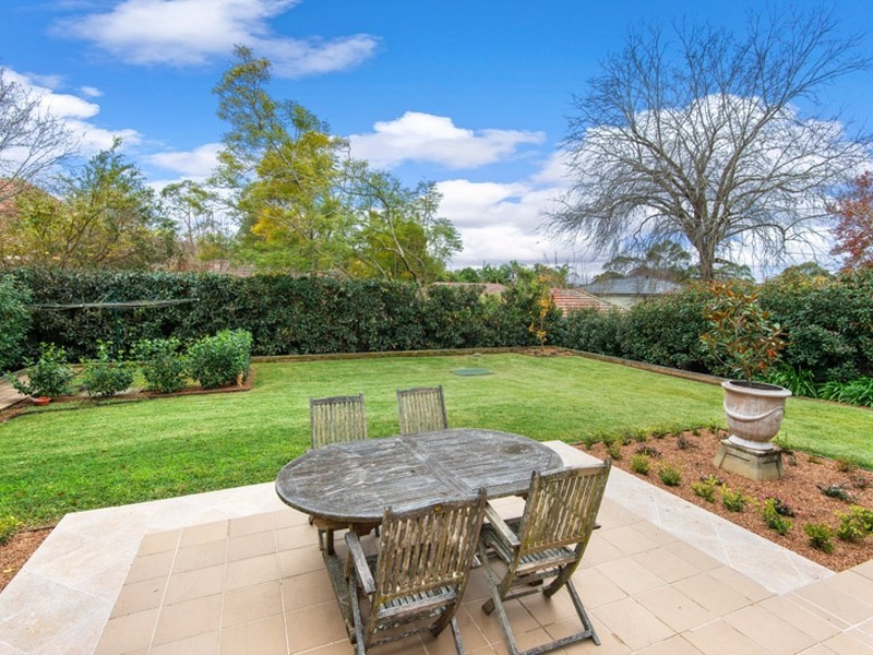 15 Challis Avenue, Turramurra NSW 2074