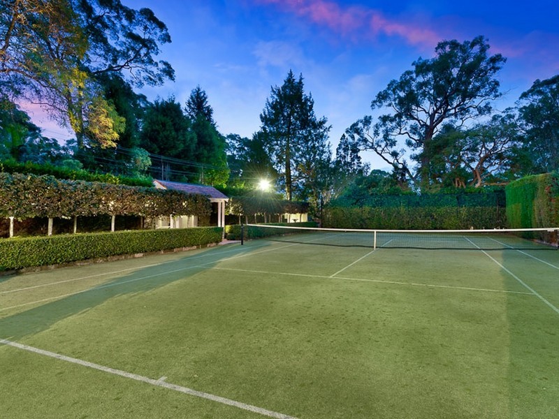 11 Bareena Avenue, Wahroonga NSW 2076