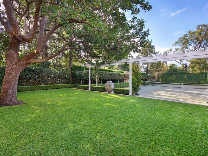 11 Bareena Avenue, Wahroonga NSW 2076