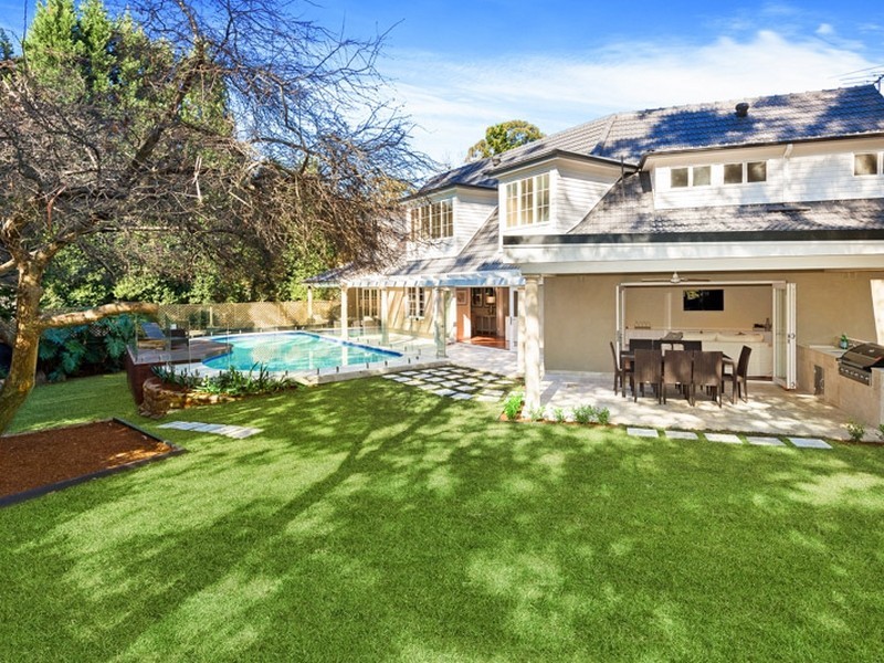 3 Michele Place, Turramurra NSW 2074