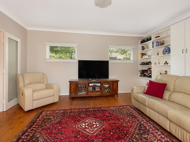2 Arundel Street, West Pymble NSW 2073