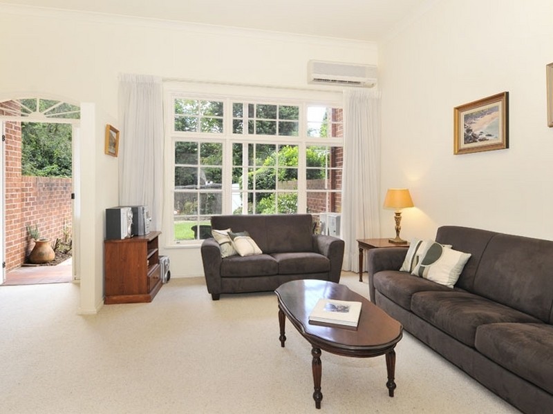 2/5 Cowan Road, St Ives NSW 2075