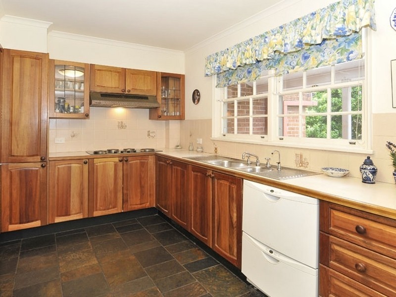 2/5 Cowan Road, St Ives NSW 2075