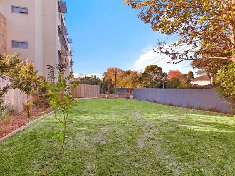 D402/2A Eulbertie Avenue, Warrawee NSW 2074