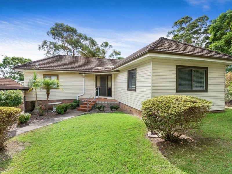 31 Berowra Road, Mount Colah NSW 2079