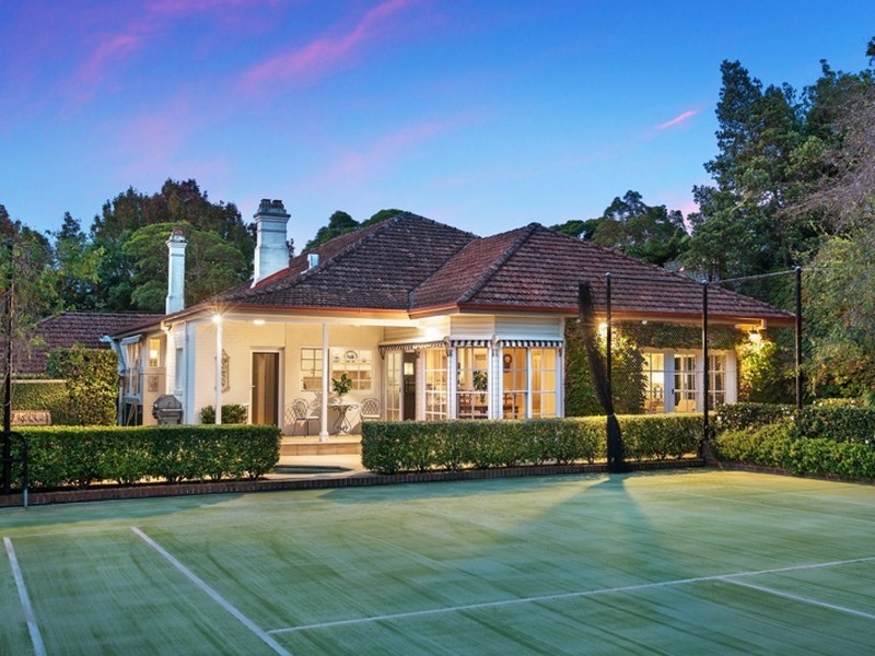 10 Bareena Avenue, Wahroonga NSW 2076