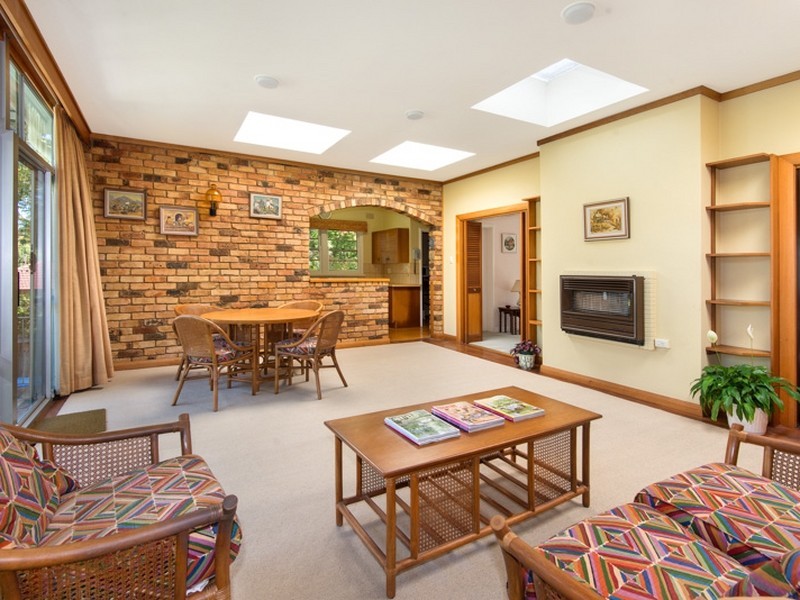 18 Carinya Road, Pymble NSW 2073