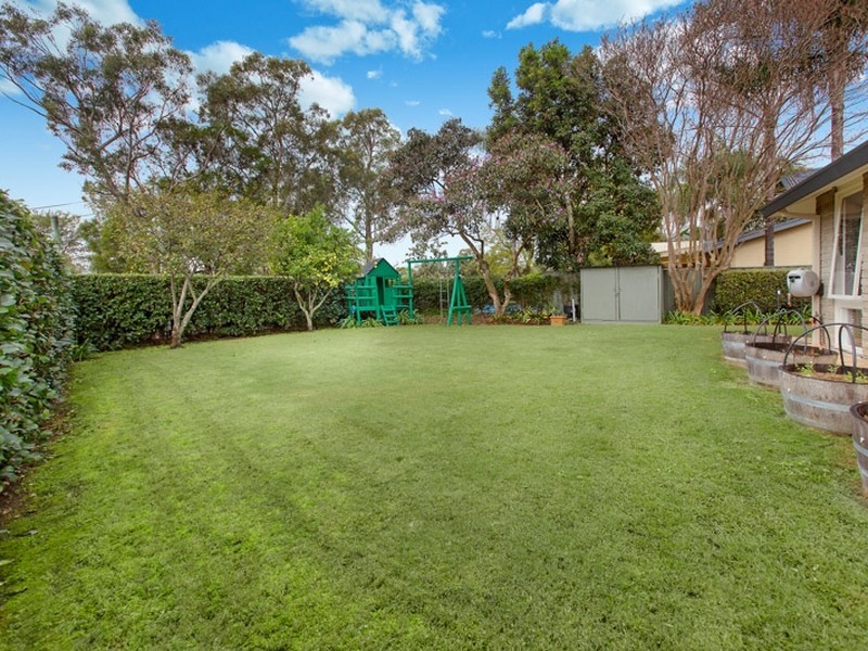 1 Jessica Gardens, St Ives NSW 2075