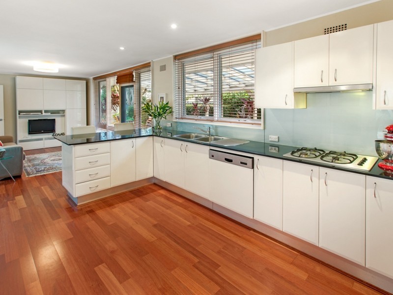 1 Jessica Gardens, St Ives NSW 2075