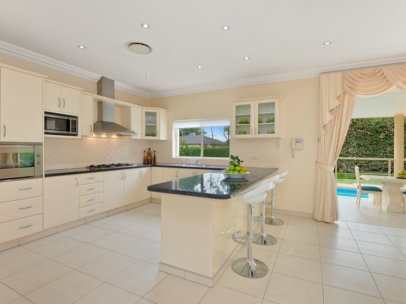 33 Trentino Road, Turramurra NSW 2074