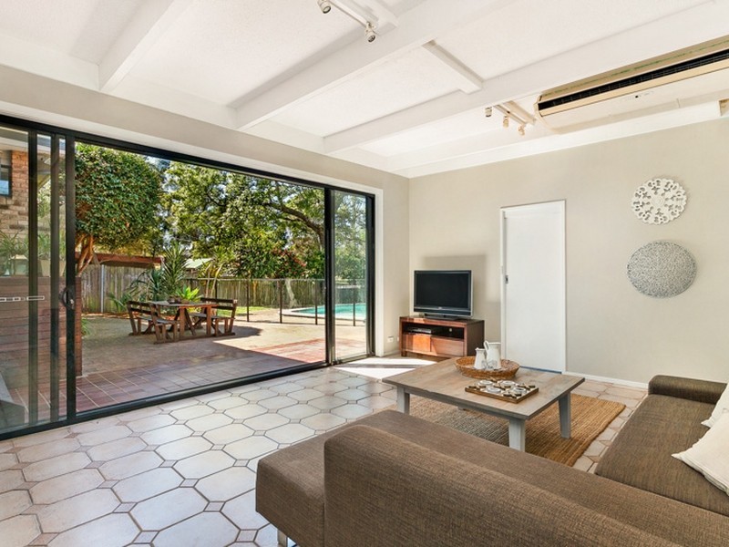 42 Maxwell Street, Turramurra NSW 2074