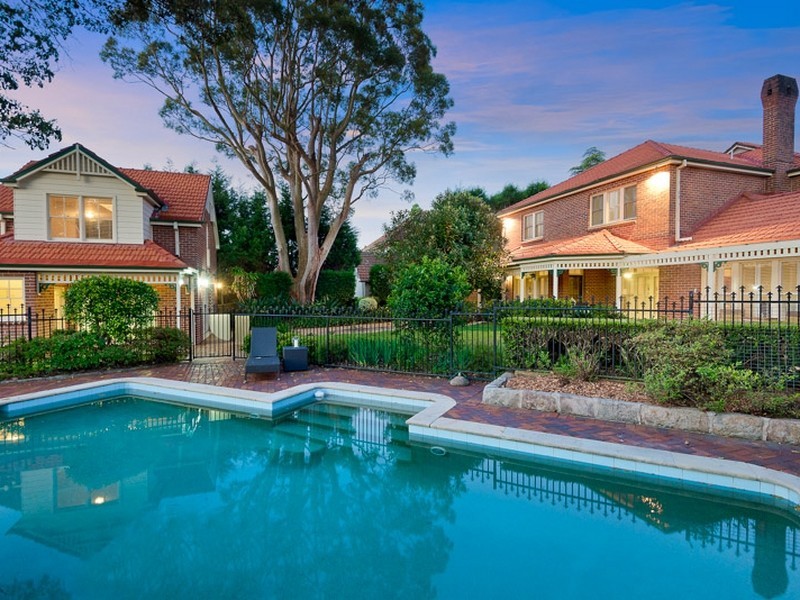 4A Cleveland Street, Wahroonga NSW 2076