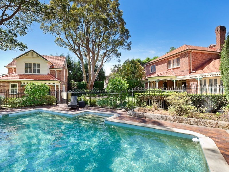 4A Cleveland Street, Wahroonga NSW 2076