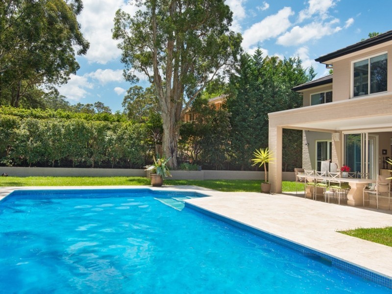 18 Greenway Drive, Pymble NSW 2073