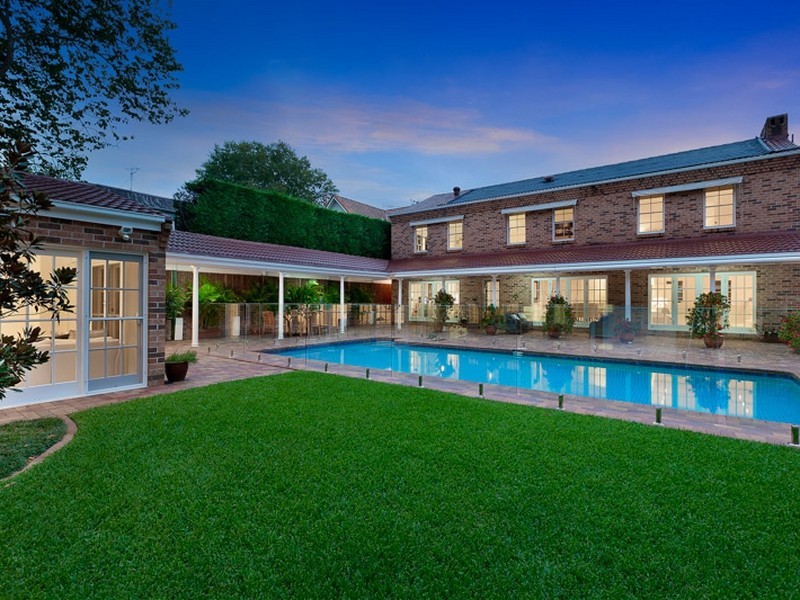 12 Warrawee Avenue, Warrawee NSW 2074