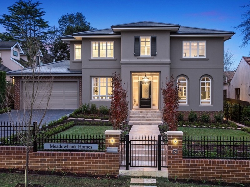 3 Harrington Avenue, Warrawee NSW 2074