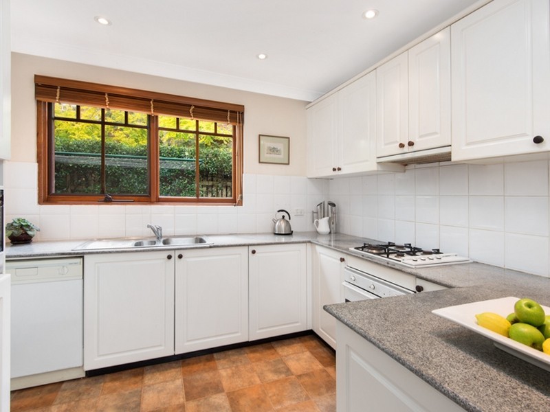 10/15-17 Woonona Avenue South, Wahroonga NSW 2076