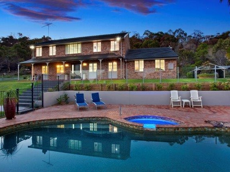 5 Dendrobium Crescent, Elanora Heights NSW 2101