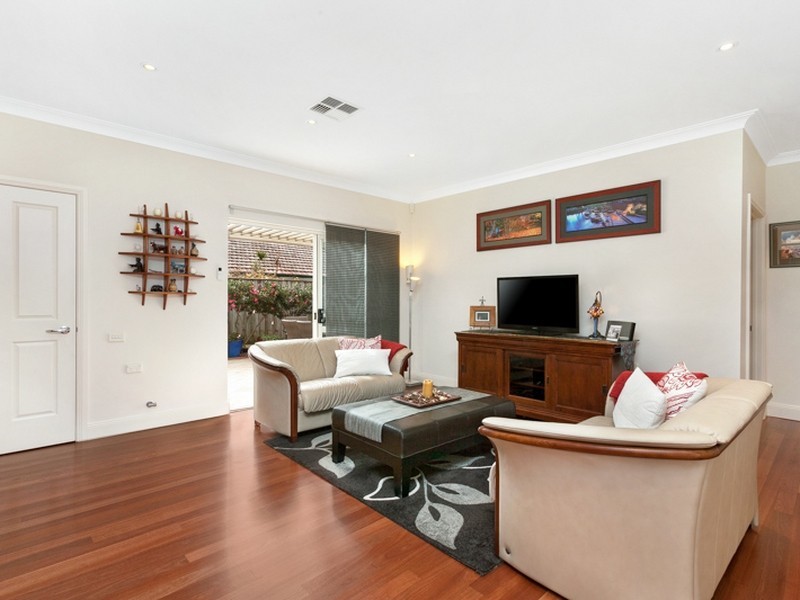 1/31 Westbrook Ave, Wahroonga NSW 2076