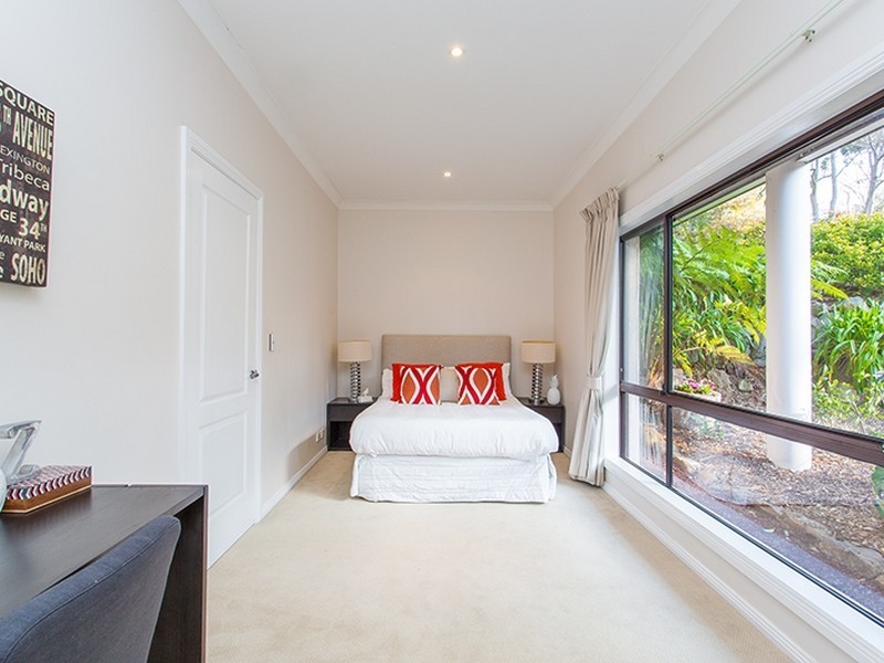 8 Spring Gully Place, Wahroonga NSW 2076