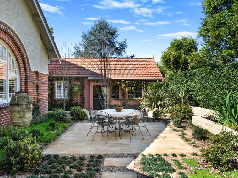 96 Livingstone Avenue, Pymble NSW 2073