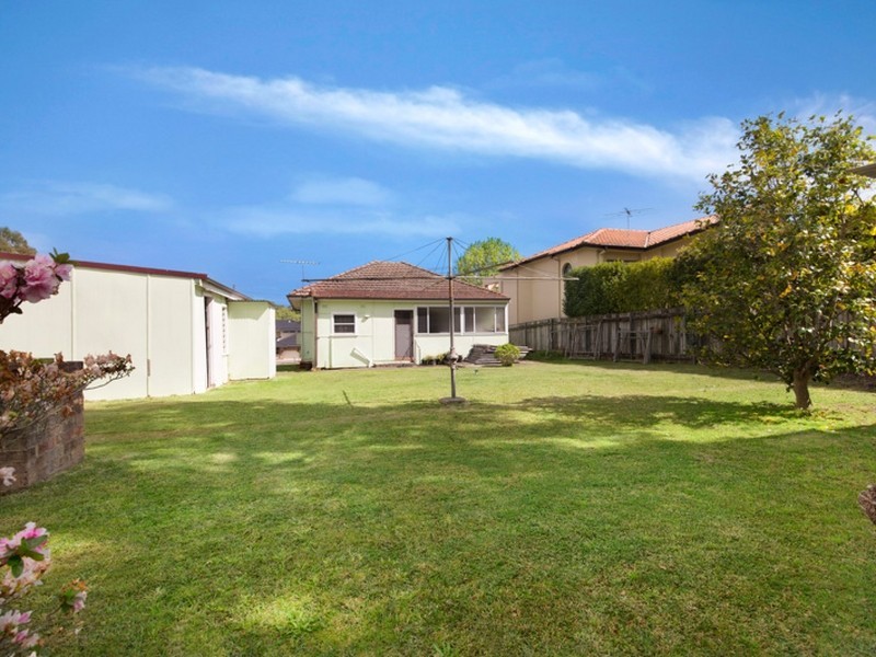 73 Westbrook Avenue, Wahroonga NSW 2076