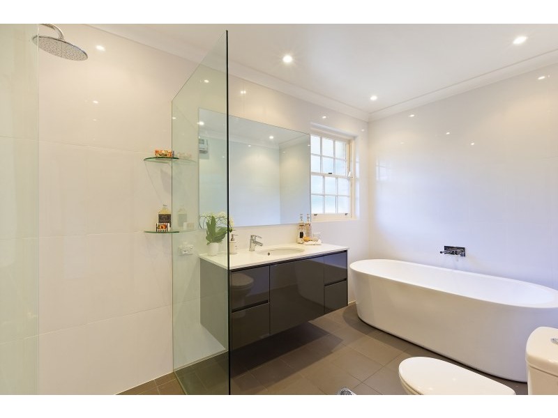 17 Trentino Road, Turramurra NSW 2074