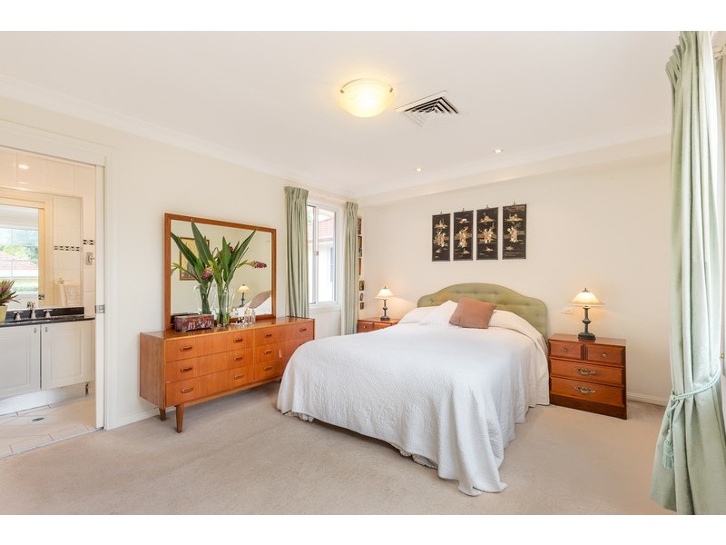 3 Cates Place, St Ives NSW 2075