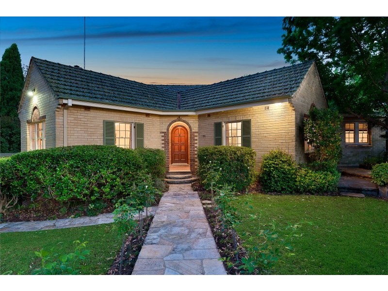 52 Ada Avenue, Wahroonga NSW 2076