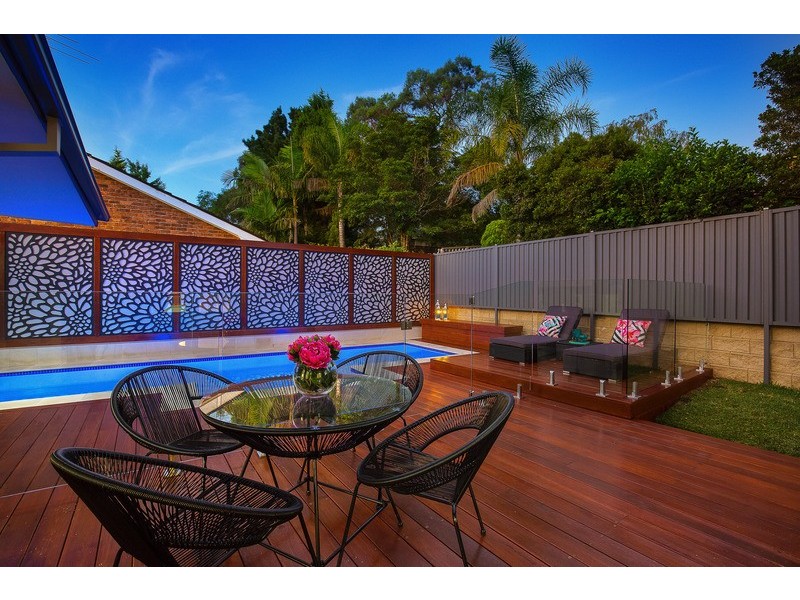 16 Greenhill Crescent, St Ives NSW 2075