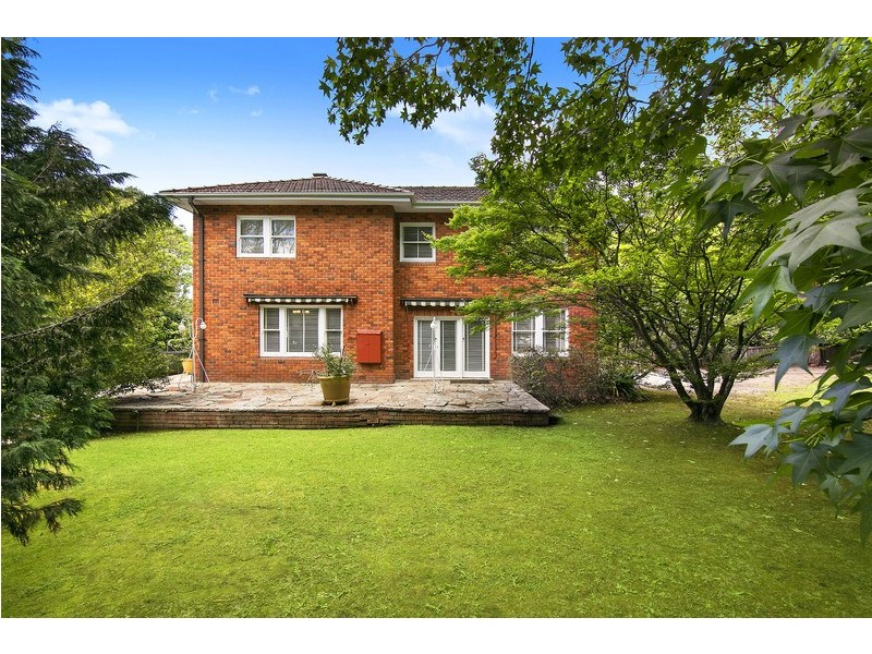 130 Burns Road, Wahroonga NSW 2076