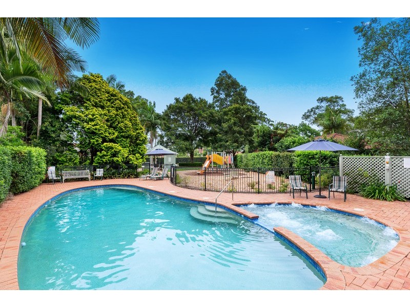 10 Cates Place, St Ives NSW 2075