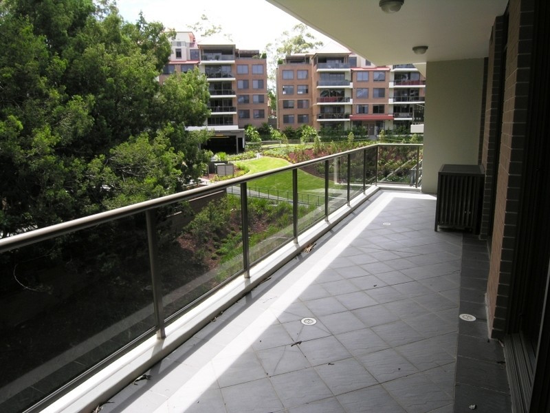 733/2C Munderah Street, Wahroonga NSW 2076