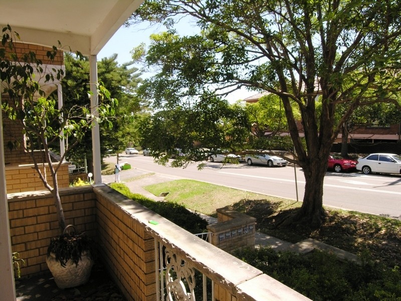 8/174 Pacific Highway, Roseville NSW 2069