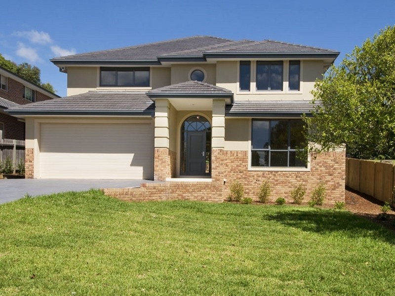 8 Surrey Road, Turramurra NSW 2074