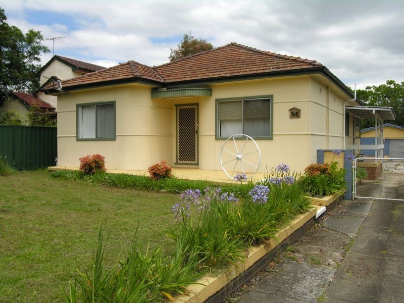 25 Lords Avenue, Asquith NSW 2077