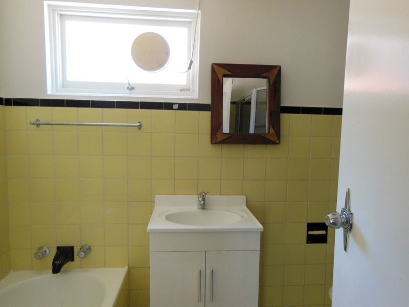 2/104 Kiora Road, Miranda NSW 2228