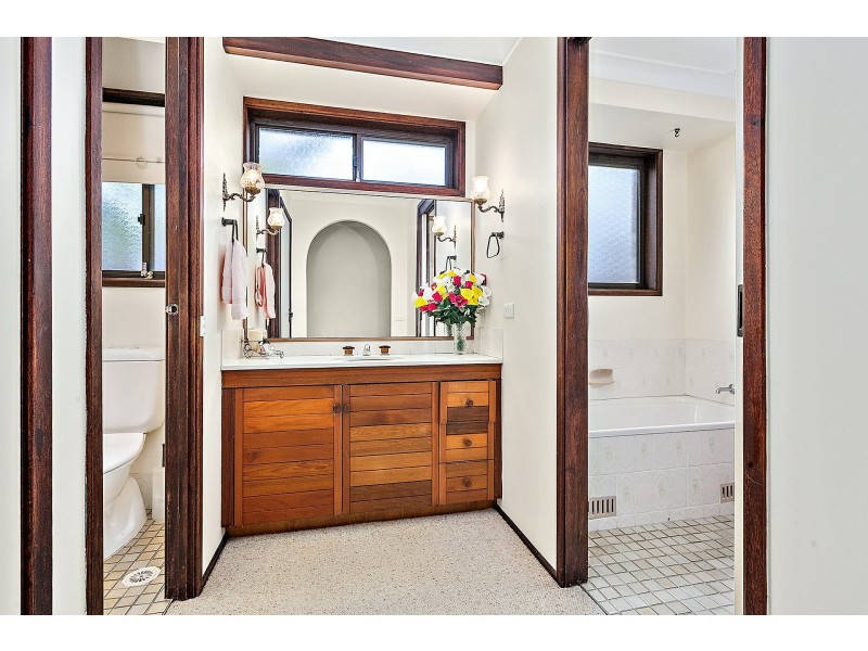 1 Dubbo Place, Bangor NSW 2234