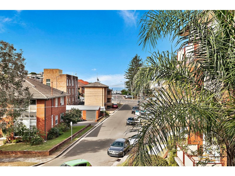 2/15-17 Nerang Road, Cronulla NSW 2230