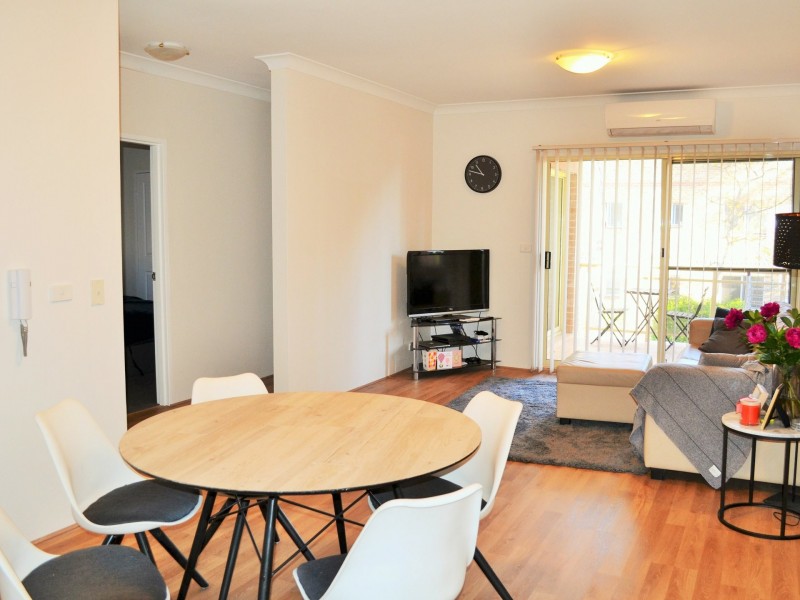 1/50 The Grand Parade, Sutherland NSW 2232