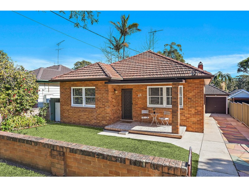 35 Auburn Street, Sutherland NSW 2232