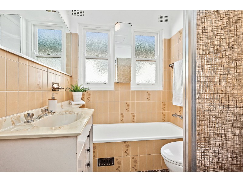 35 Auburn Street, Sutherland NSW 2232