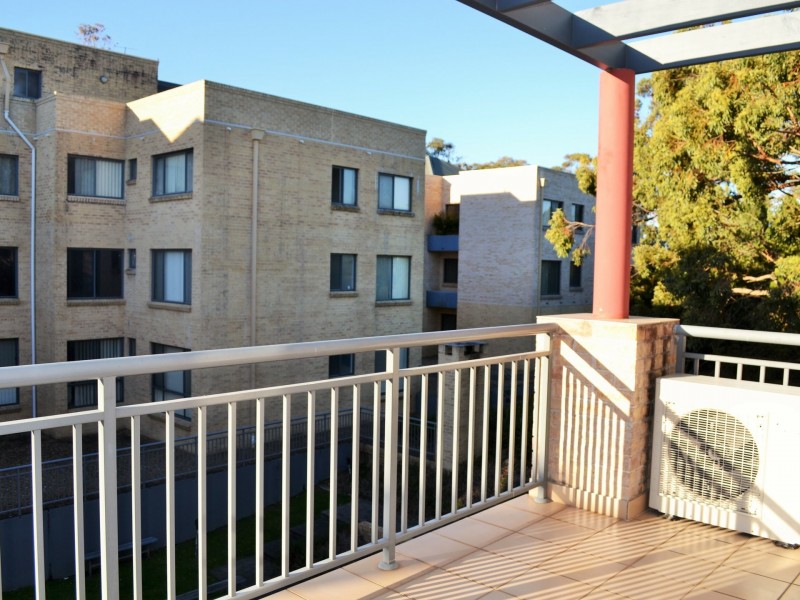 42/50-56 Merton Street, Sutherland NSW 2232