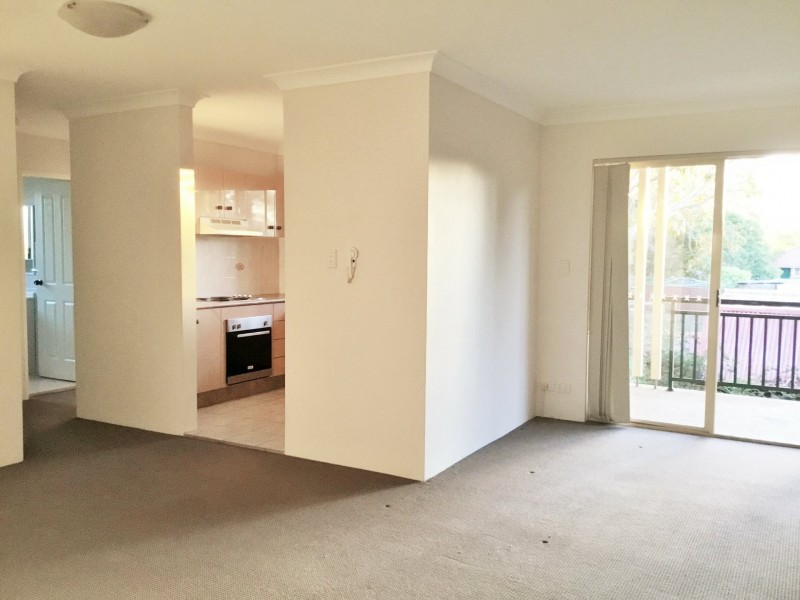 8/124-126 Flora Street, Sutherland NSW 2232