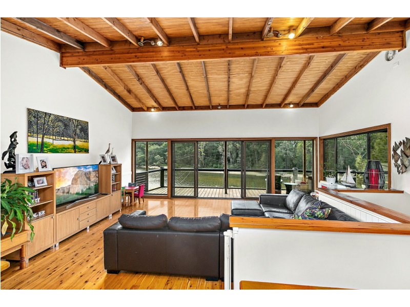 239 Prince Edward Park Road, Woronora NSW 2232