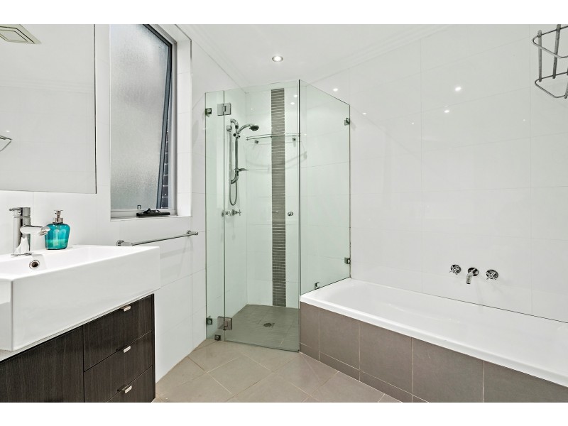 28/55 Auburn Street, Sutherland NSW 2232