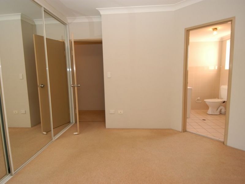 26/20 Leonay Street, Sutherland NSW 2232