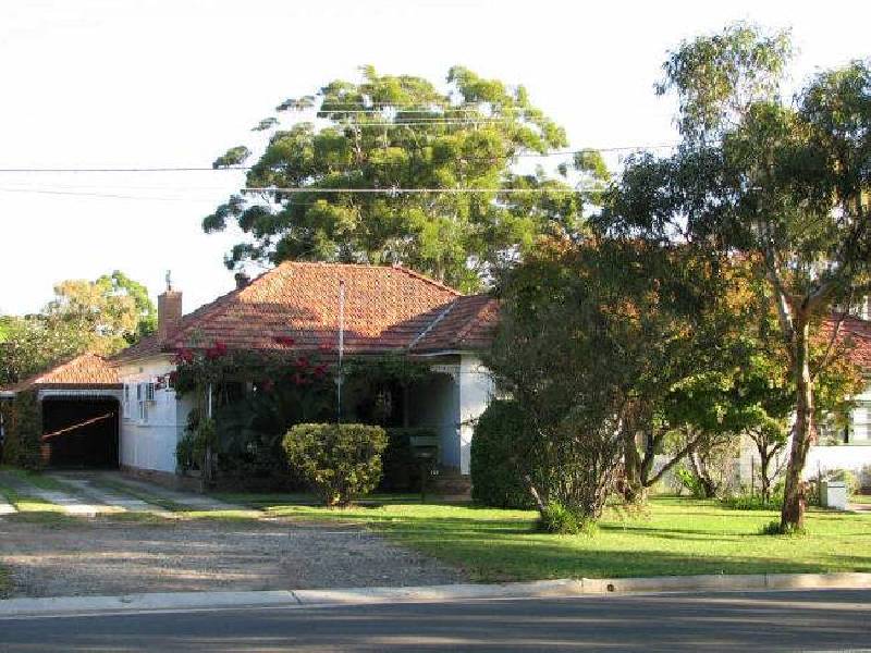 120 Waratah Street, Sutherland NSW 2232